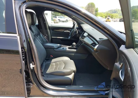 2017 Cadillac Ct6 Luxury z USA, uszkodzony, nr VIN 1G6KD5RS8HU164781